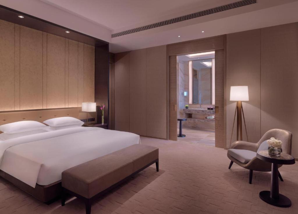 Grand Infinity Near Delhi Airport 4* New Delhi